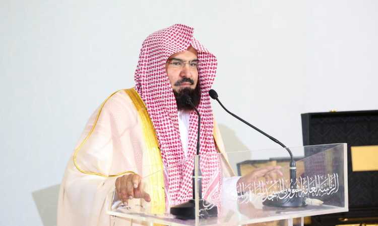 رئيس شؤون المسجد الحرام والمسجد النبوى الدكتور عبد الرحمن السديس