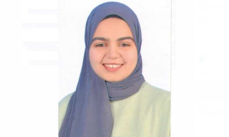 الأولى على الثانوية العامة