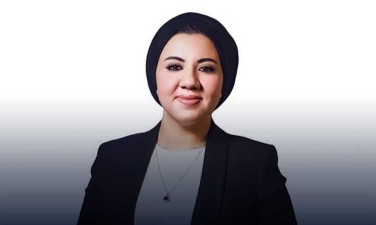 النائبة أميرة صابر