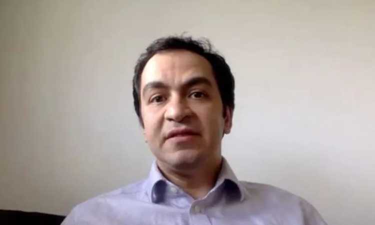 الدكتور حاتم سليمان