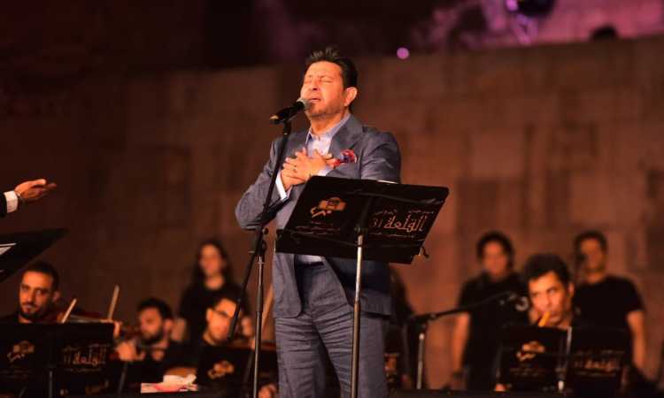 الفنان هاني شاكر
