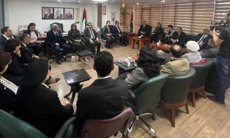زيارة حزب المصري الديمقراطي يزور السفارة الفلسطينية