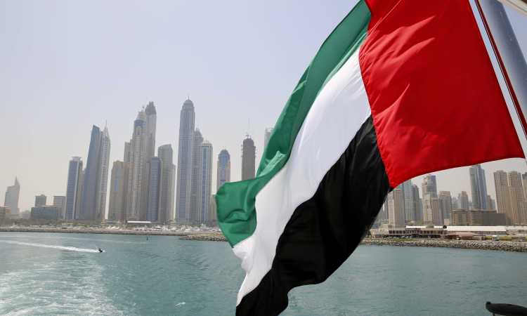العلم الإماراتي