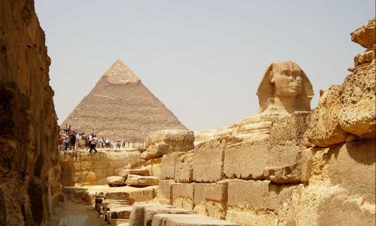 أهرامات الجيزة