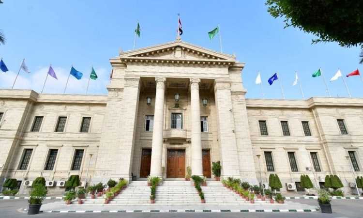 جامعة القاهرة