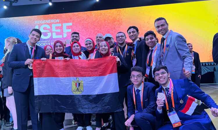 طلاب مصر يحصدون 12 مركزا بالمسابقة العالمية للعلوم والهندسة ISEF