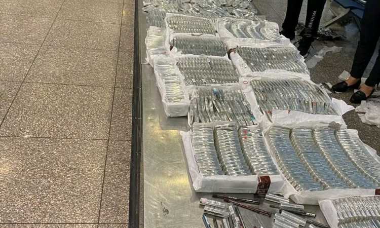 جمارك مطار القاهرة الدولي