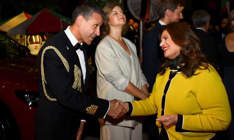 وزيرة الدولة للهجرة