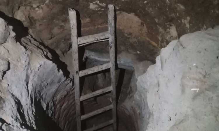التنقيب عن الآثار