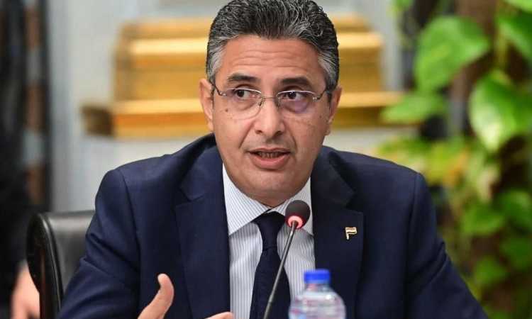 وزير التموين