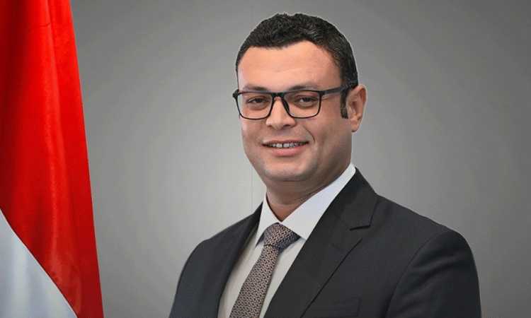 المهندس شريف الشربيني وزير الإسكان والمرافق والمجتمعات العمرانية
