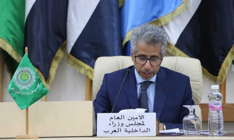 الدكتور محمد بن علي كومان
