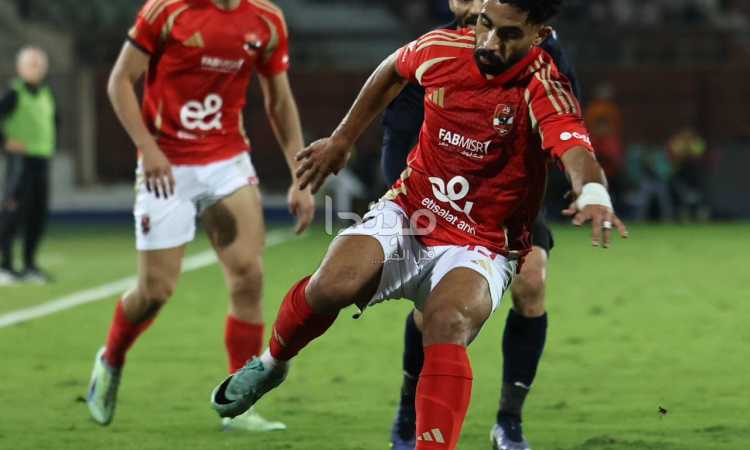 الأهلي وسيراميكا كليوباترا