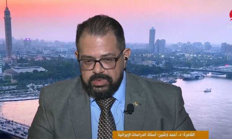 الدكتور أحمد لاشين أستاذ الدراسات الإيرانية