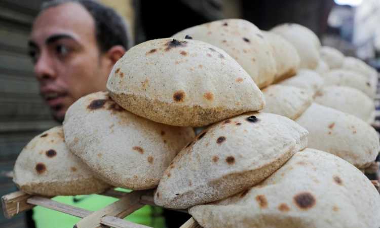 الحكومة تلتزم بثبات أسعار الخبز وتحسين جودته