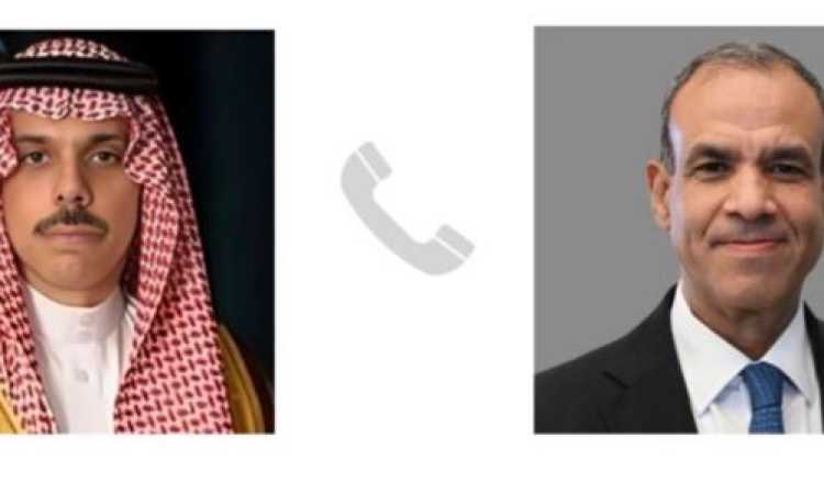 اتصال هاتفي بين وزير الخارجية والهجرة ونظيره السعودي