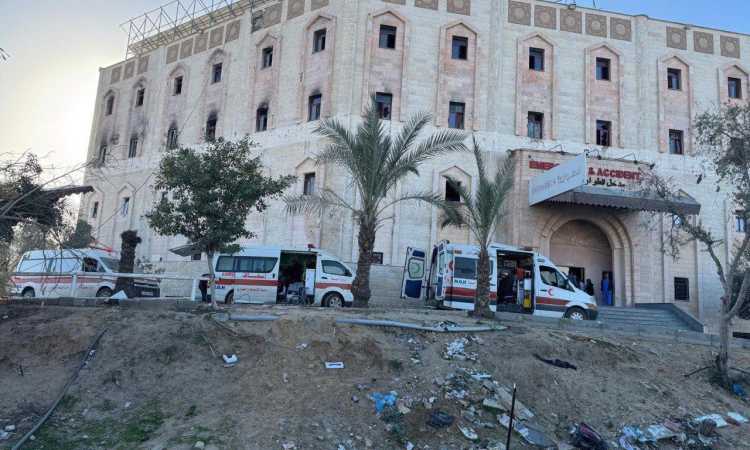 جيش الاحتلال في محيط المستشفى الإندونيسي