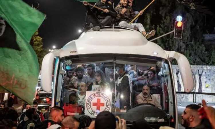 تبادل المحتجزين بين حماس وإسرائيل