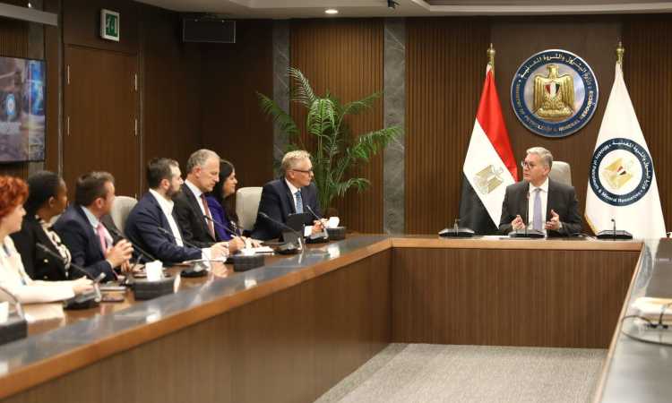 وزير البترول