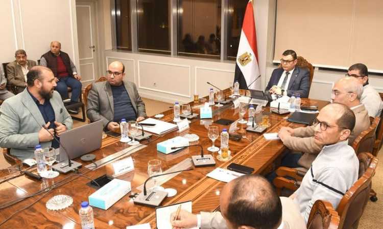 وزير الإسكان