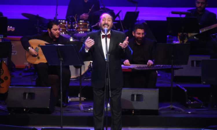 الفنان علي الحجار