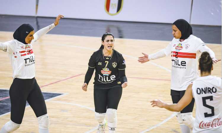 الفريق الأول للكرة الطائرة سيدات بنادي الزمالك