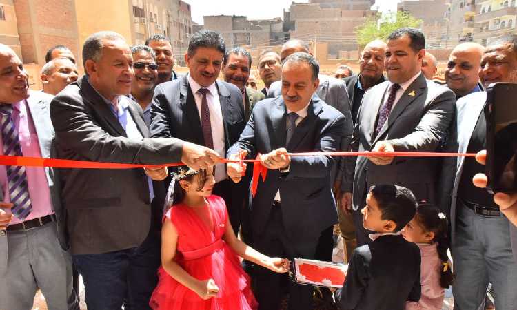 محافظ أسيوط