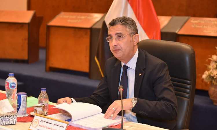 وزير التموين