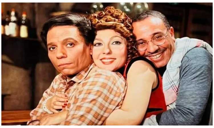 نادية الجندي وعادل إمام في فيلم خمسة باب