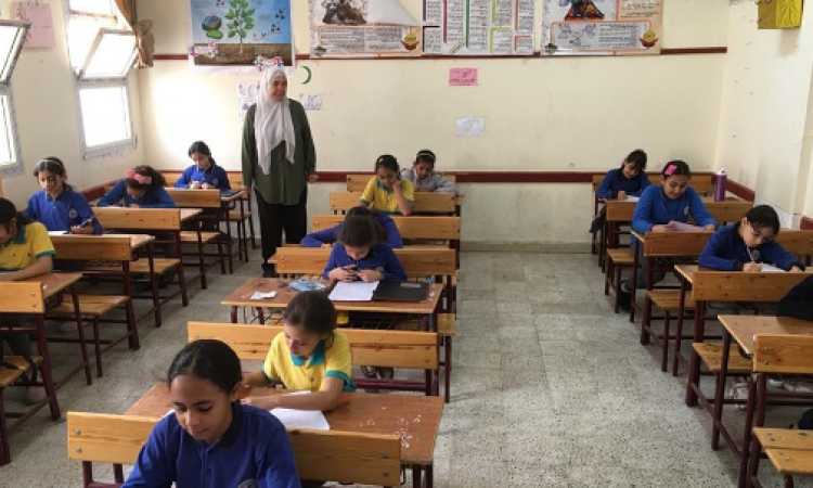 امتحانات سنوات النقل - صورة أرشيفية