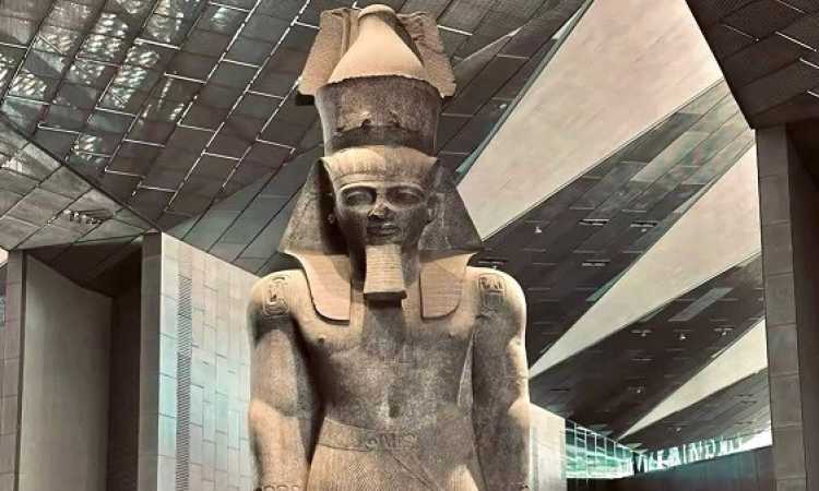المتحف المصري الكبير