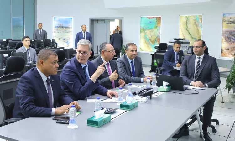 وزير البترول