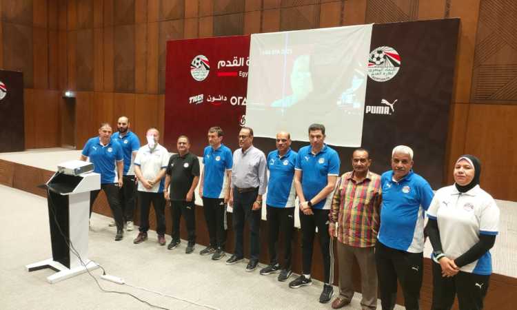 المحاضر الدولي إيجور