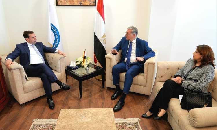 وزير البترول