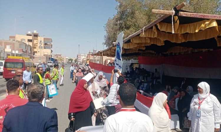 إقبال كبير على صناديق انتخابات مجلس الشيوخ بمدينة القصير بالبحر الأحمر