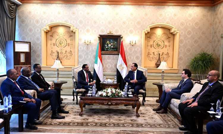 رئيس الوزراء ونظيره السوداني