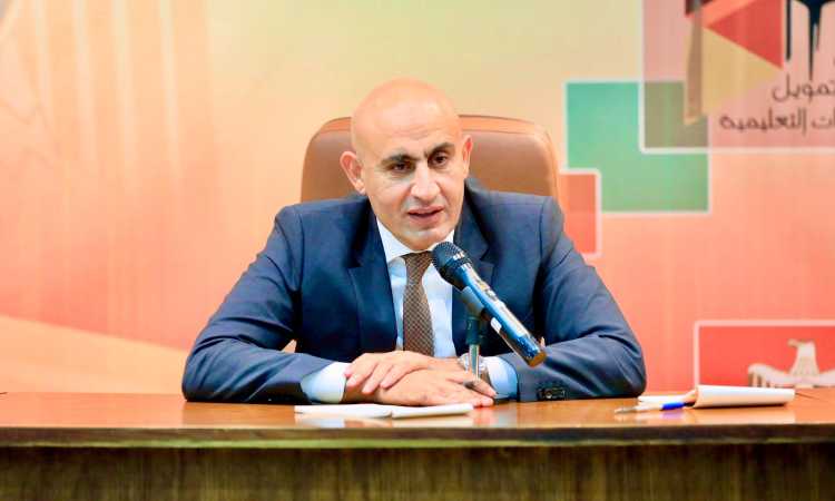 محمد عبد اللطيف وزير التربية والتعليم