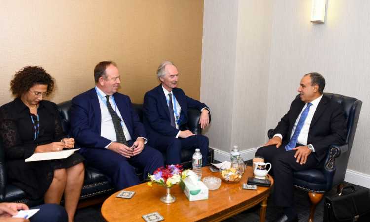 وزير الخارجية يلتقى مبعوث الامم المتحدة الخاص الى سوريا