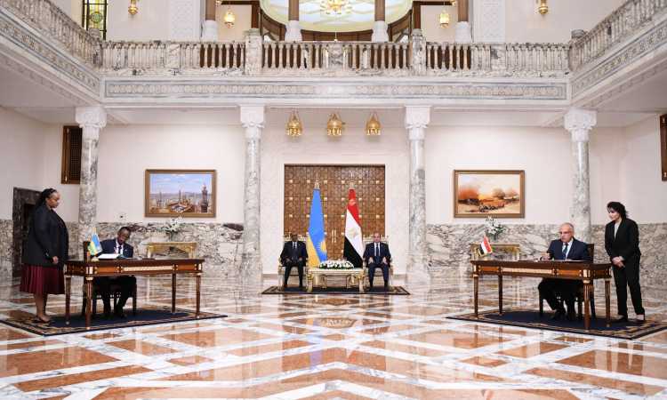 السيد الرئيس عبد الفتاح السيسي وبول كاجامي، رئيس جمهورية رواندا