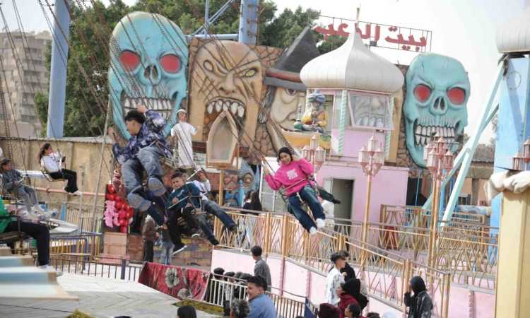 الحديقة الدولية ثانى أيام العيد