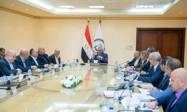 وزير الدولة للإنتاج الحربي