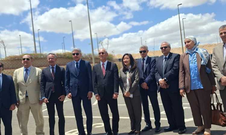 وزير السياحة