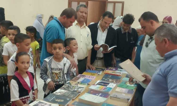 ورشة فتية ومعرض للكتاب بقرية دلجا بالمنيا