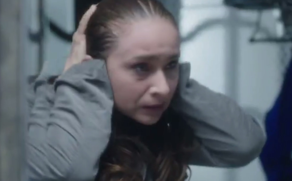 بالفيديو.. إدمان وخيانة نيللى كريم «تحت السيطرة» | مبتدا