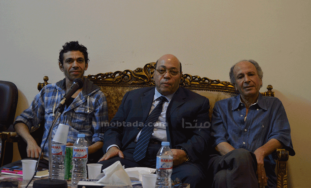 شاكر عبدالحميد وجمال القصاص