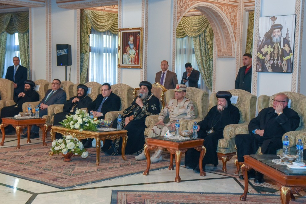 البابا تواضروس يستقبل المهنئين بعيد الغطاس