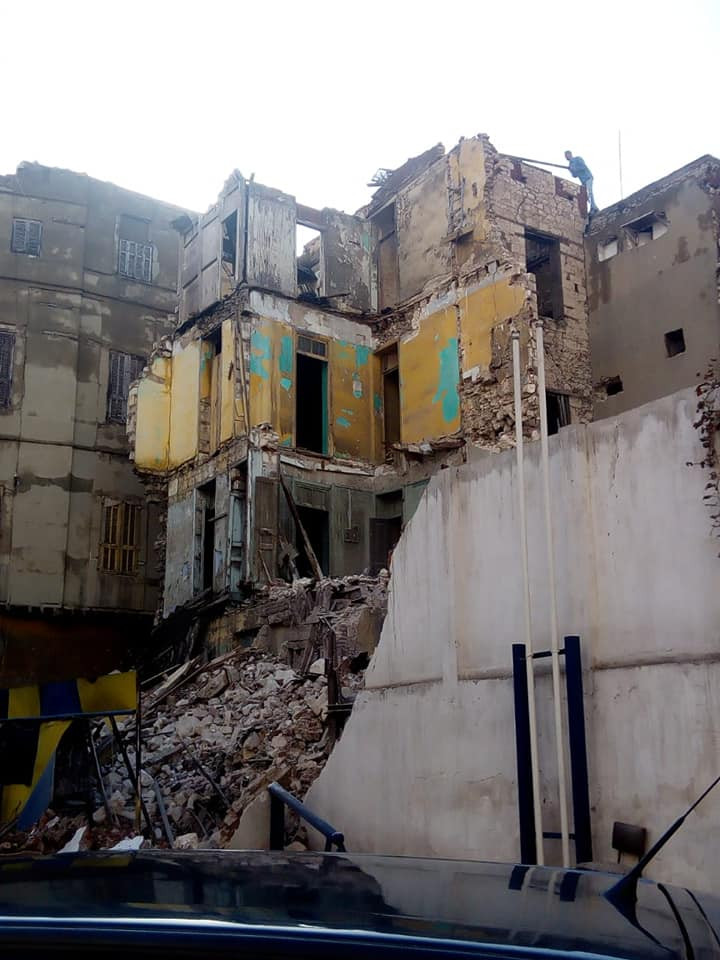 انهيار عقار في الإسكندرية