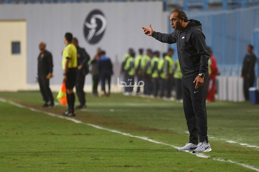 على ماهر