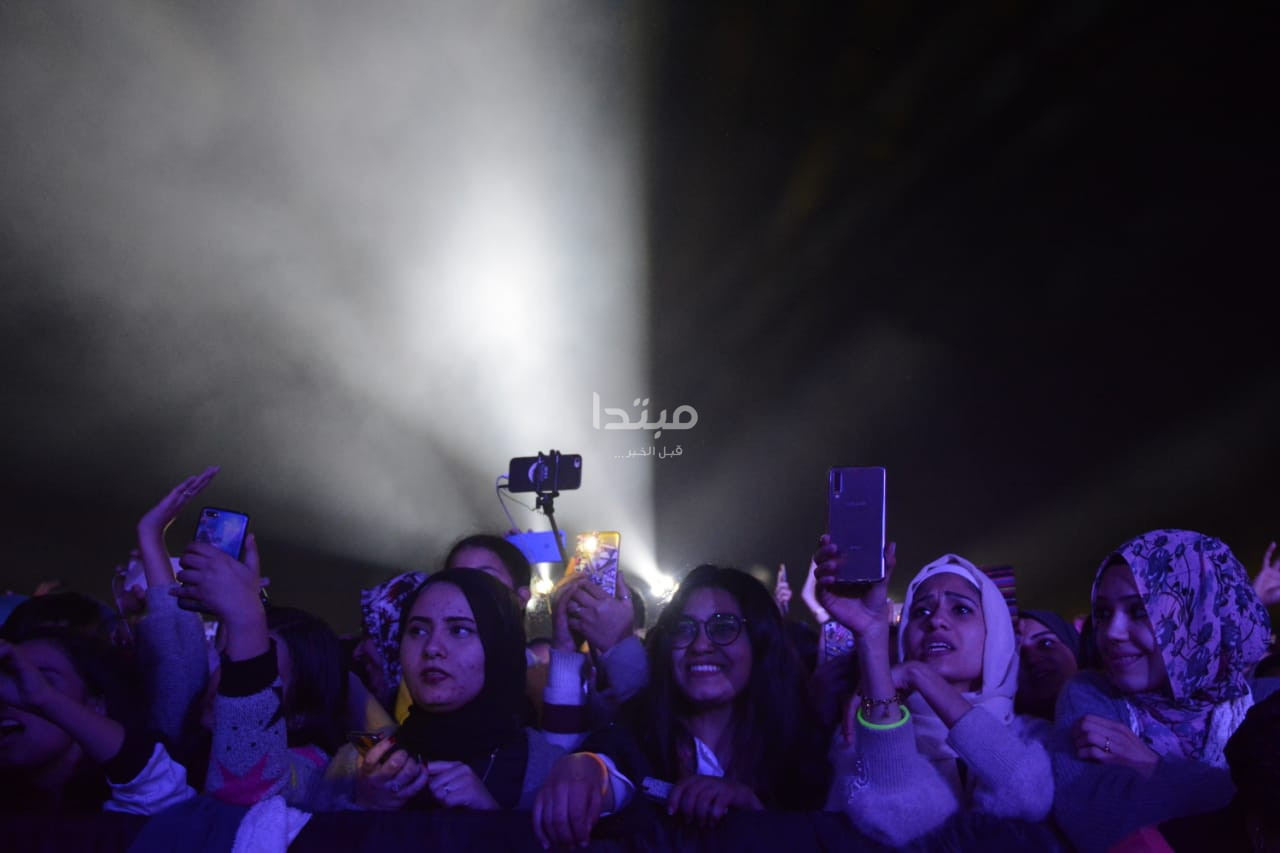 جمهور حفل نادى الشمس