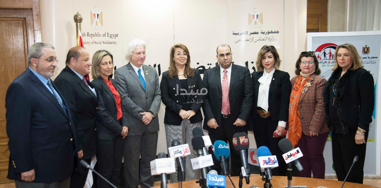 توقيع بروتوكول تعاون بين التضامن وروتارى لتنفيذ أول مستشفى عائم